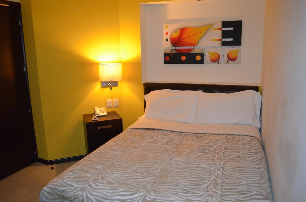 Hotel Rincon Del Cielo San Juan de los Lagos Room photo
